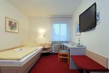 Hotel Am Schlossberg 3*