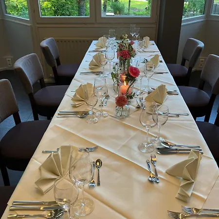 Am Schlossberg Hotel Herrenberg