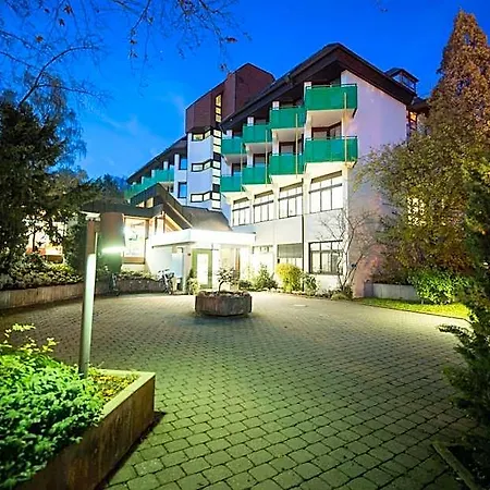 Am Schlossberg Отель 3*