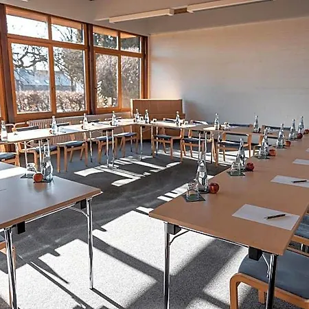 Am Schlossberg Отель 3*